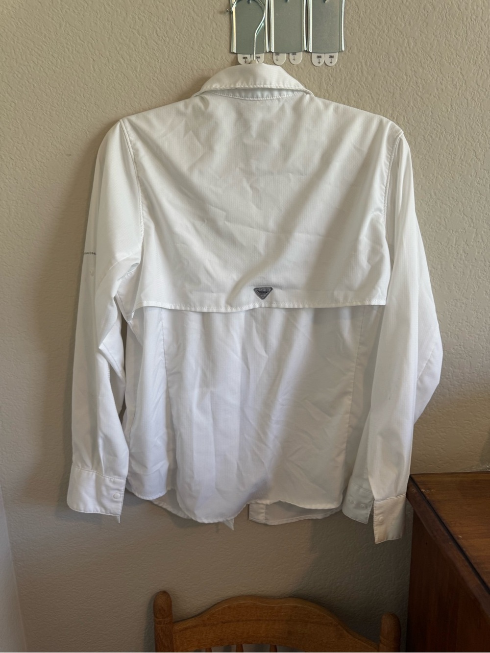 Women’s Lightweight, breathable Columbia tops